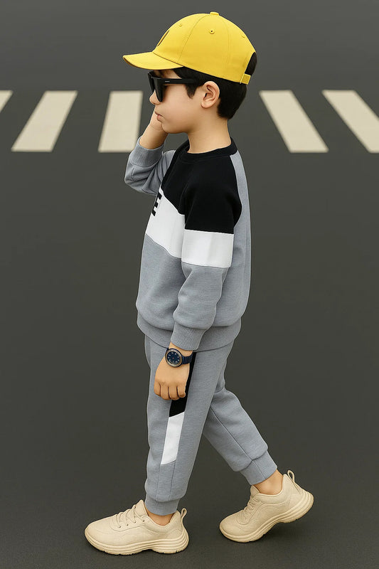 Trendy Kids Clothing Set Stylish KING Printed Cotton Tracksuit for Boys